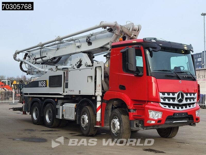 Mercedes-Benz Arocs 3240 8X4 38mtr Putzmeister BSF 38-5 16 H pump Steel suspension Big-Axle Euro 6 - Bomba de hormigón: foto 2 Mercedes-Benz Arocs 3240 8X4 38mtr Putzmeister BSF 38-5 16 H pump Steel suspension Big-Axle Euro 6 - Bomba de hormigón: foto 2
