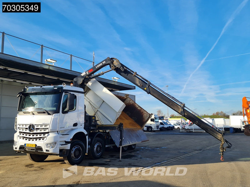 Mercedes-Benz Arocs 3240 8X4 HIAB X-HIDUO 188 E-2 Kran Crane 3-side tipper Big-Axle Euro 6 - Volquete camión, Camión grúa: foto 2 Mercedes-Benz Arocs 3240 8X4 HIAB X-HIDUO 188 E-2 Kran Crane 3-side tipper Big-Axle Euro 6 - Volquete camión, Camión grúa: foto 2