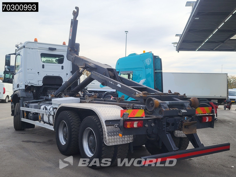 Mercedes-Benz Arocs 3342 6X4 HYVA 26-62-S Hooklift Big-Axle Automatic Euro 6 - Multibasculante camión: foto 5 Mercedes-Benz Arocs 3342 6X4 HYVA 26-62-S Hooklift Big-Axle Automatic Euro 6 - Multibasculante camión: foto 5