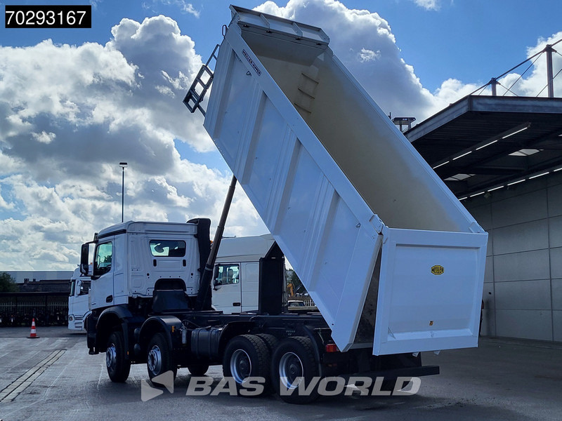 Mercedes-Benz Arocs 4145 8X4 New! 22m3 Meiller Kipper Big-Axle Steelsuspension Manual Euro 3 - Volquete camión: foto 2 Mercedes-Benz Arocs 4145 8X4 New! 22m3 Meiller Kipper Big-Axle Steelsuspension Manual Euro 3 - Volquete camión: foto 2