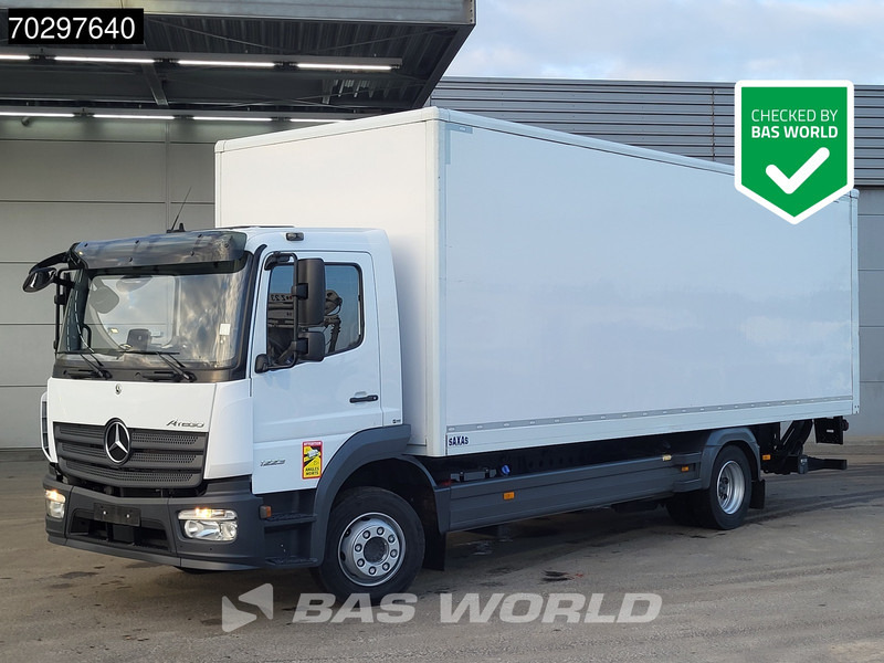 Mercedes-Benz Atego 1223 4X2 12tonner Automatic 1500kg Ladebordwand Euro 6 - Camión caja cerrada: foto 1 Mercedes-Benz Atego 1223 4X2 12tonner Automatic 1500kg Ladebordwand Euro 6 - Camión caja cerrada: foto 1