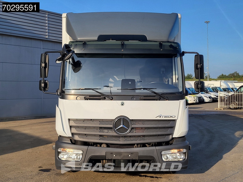 Mercedes-Benz Atego 816 4X2 8tonner Automatic 1500kg Tailgate Euro 6 - Camión caja cerrada: foto 5 Mercedes-Benz Atego 816 4X2 8tonner Automatic 1500kg Tailgate Euro 6 - Camión caja cerrada: foto 5