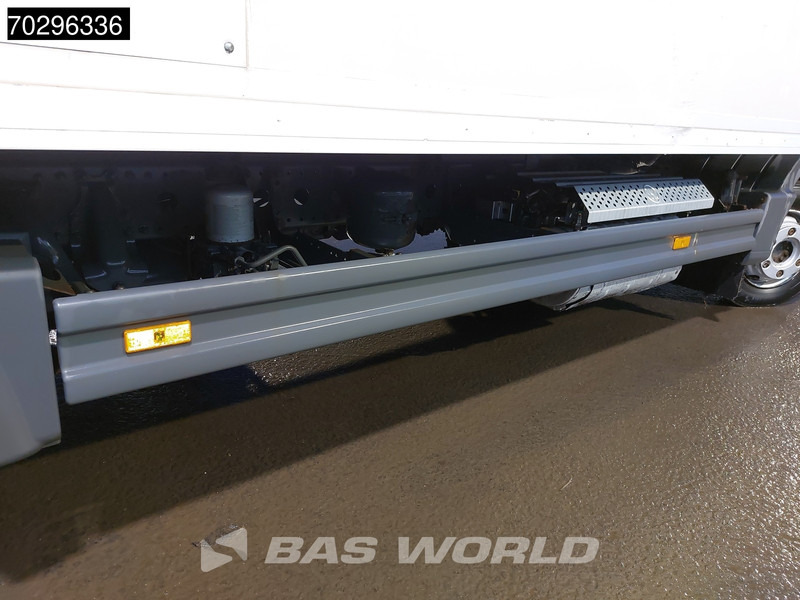 Camión caja cerrada Mercedes-Benz Atego 818 4X2 8tonner Automatic 1000kg Ladebordwand Airco Cruise control Euro 6: foto 10