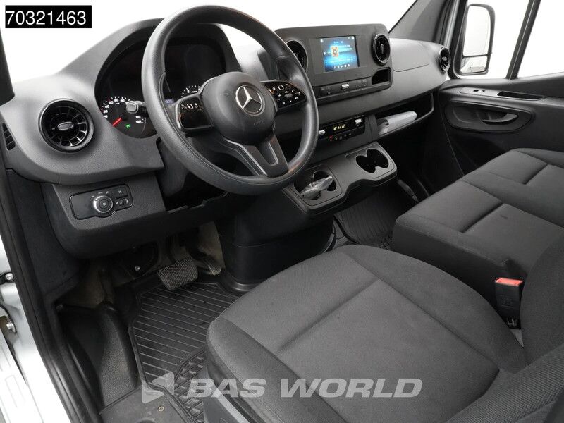 Mercedes-Benz Sprinter 215 CDI Automaat 150pk L2H2 MBUX Camera Airco Parkeersensoren CarPlay Euro6 L2 A/C - Furgoneta pequeña: foto 5 Mercedes-Benz Sprinter 215 CDI Automaat 150pk L2H2 MBUX Camera Airco Parkeersensoren CarPlay Euro6 L2 A/C - Furgoneta pequeña: foto 5