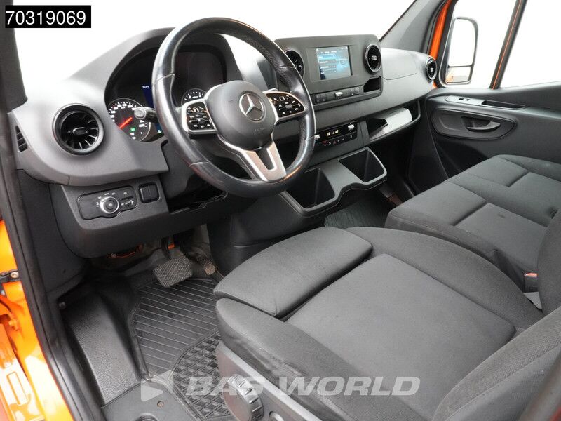 Mercedes-Benz Sprinter 316 CDI 2x Schuifdeur Automaat 3,5t Trekhaak L2H2 RWD ACC Airco Camera MBUX CarPlay Parkeersensoren v+a Euro6 L2 A/C Towbar - Furgón: foto 5 Mercedes-Benz Sprinter 316 CDI 2x Schuifdeur Automaat 3,5t Trekhaak L2H2 RWD ACC Airco Camera MBUX CarPlay Parkeersensoren v+a Euro6 L2 A/C Towbar - Furgón: foto 5