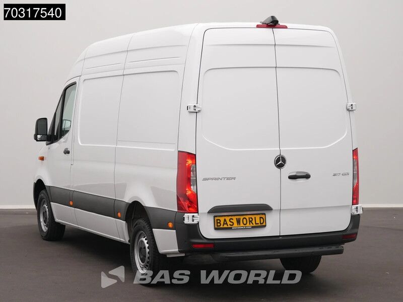 Mercedes-Benz Sprinter 317 CDI Automaat 2025-Model L2H2 LED Navi Airco Cruise Camera 10inch MBUX CarPlay Parkeersensoren v+a Stoelverwarming Euro6 L2 A - Furgón: foto 2 Mercedes-Benz Sprinter 317 CDI Automaat 2025-Model L2H2 LED Navi Airco Cruise Camera 10inch MBUX CarPlay Parkeersensoren v+a Stoelverwarming Euro6 L2 A - Furgón: foto 2