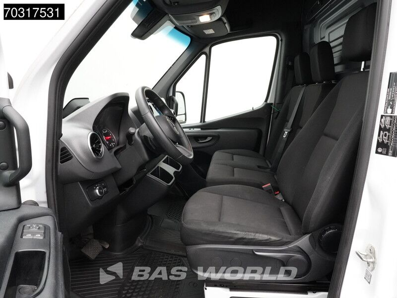 Mercedes-Benz Sprinter 317 CDI Automaat 2025 Model L3H2 LED Navi Airco Cruise Camera 10inch MBUX CarPlay Parkeersensoren v+a Euro6 L3 A/C Cruise contro - Furgón: foto 3 Mercedes-Benz Sprinter 317 CDI Automaat 2025 Model L3H2 LED Navi Airco Cruise Camera 10inch MBUX CarPlay Parkeersensoren v+a Euro6 L3 A/C Cruise contro - Furgón: foto 3