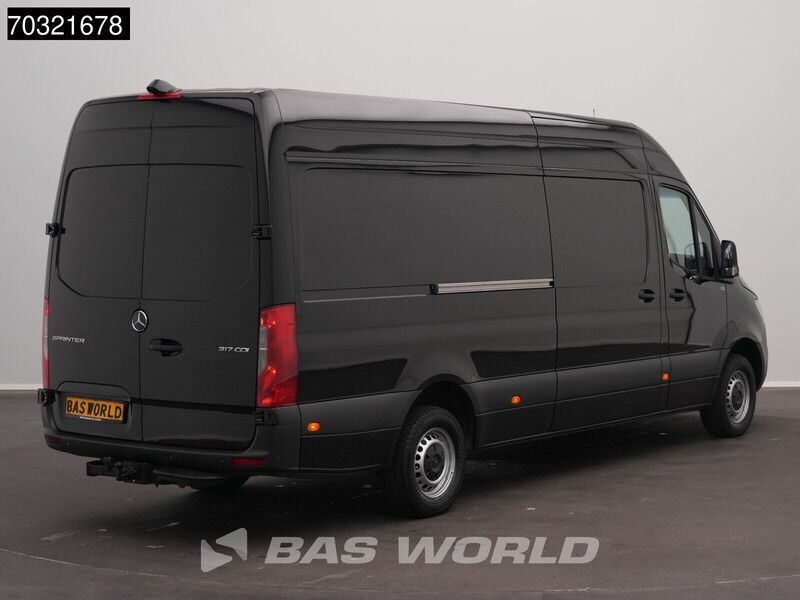 Mercedes-Benz Sprinter 317 CDI Automaat L3H2 3,5t Trekhaak 170PK Airco Camera MBUX CarPlay Parkeersensoren v+a Euro6 L3 A/C Towbar - Furgón: foto 2 Mercedes-Benz Sprinter 317 CDI Automaat L3H2 3,5t Trekhaak 170PK Airco Camera MBUX CarPlay Parkeersensoren v+a Euro6 L3 A/C Towbar - Furgón: foto 2