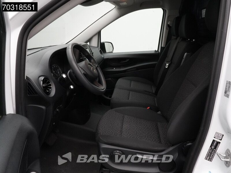 Mercedes-Benz Vito 116 Automaat Kerstner Koelwagen L2H1 Airco Cruise Camera Euro6 Koel Koeler Kühl Kühler Kühlwagen Kühlkasten A/C Cruise control - Frigorífico furgoneta: foto 3 Mercedes-Benz Vito 116 Automaat Kerstner Koelwagen L2H1 Airco Cruise Camera Euro6 Koel Koeler Kühl Kühler Kühlwagen Kühlkasten A/C Cruise control - Frigorífico furgoneta: foto 3
