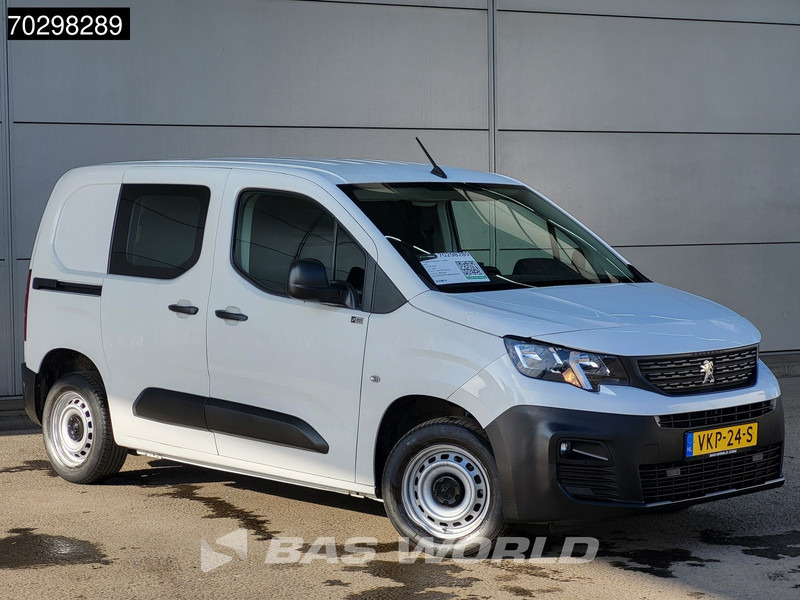 Peugeot Partner 110PK Benzine Emissievrij L1H1 Navi Airco Cruise Parkeersensoren Euro6 L1 Kompakt A/C Cruise control - Furgoneta pequeña: foto 3 Peugeot Partner 110PK Benzine Emissievrij L1H1 Navi Airco Cruise Parkeersensoren Euro6 L1 Kompakt A/C Cruise control - Furgoneta pequeña: foto 3