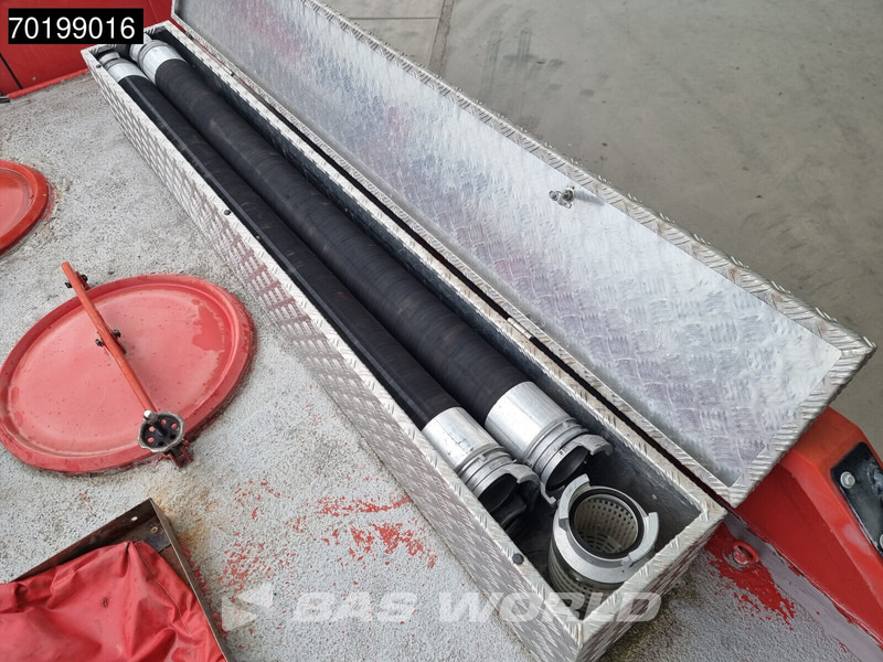 Camión de bomberos Renault 6X6 Renault-Thomas Sides Fire truck crew cabin Euro 2: foto 9