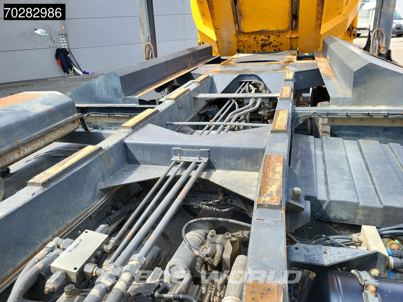 Renault Kerax 420 6X4 Retarder Kipper Full Steel Big Axle Euro 3 - Volquete camión: foto 5 Renault Kerax 420 6X4 Retarder Kipper Full Steel Big Axle Euro 3 - Volquete camión: foto 5