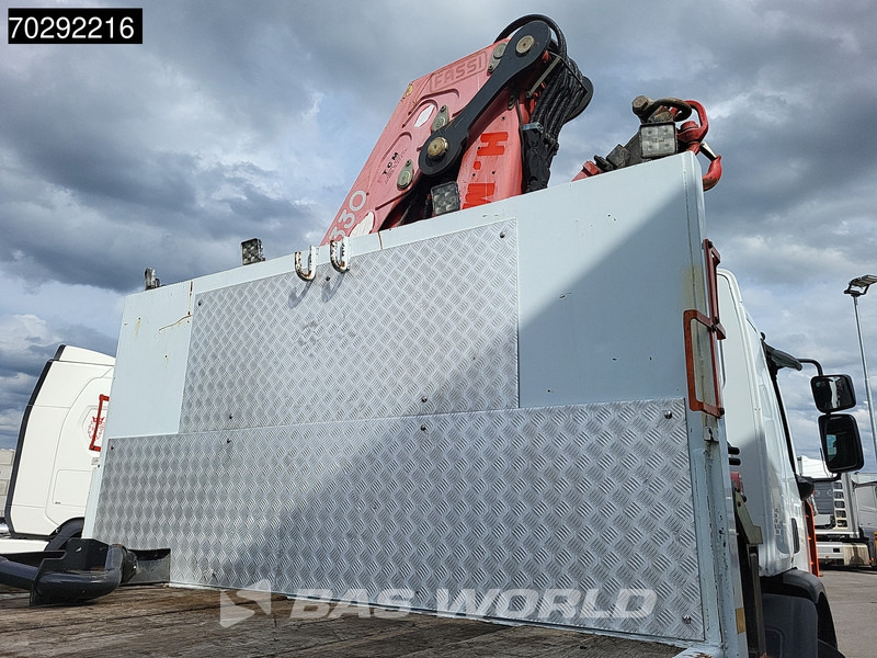 Camión caja abierta, Camión grúa Renault Premium 370 6X2 Fassi F330B.23 Kran Crane Manual Big-Axle Lift-Axle Euro 4: foto 17