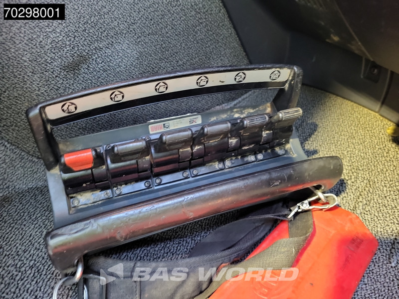 Volquete camión, Camión grúa Renault Premium 430 Lander 6X4 HIAB 211 EP-4 Crane Tipper Big-Axle Automatic Euro 5: foto 9 Volquete camión, Camión grúa Renault Premium 430 Lander 6X4 HIAB 211 EP-4 Crane Tipper Big-Axle Automatic Euro 5: foto 9