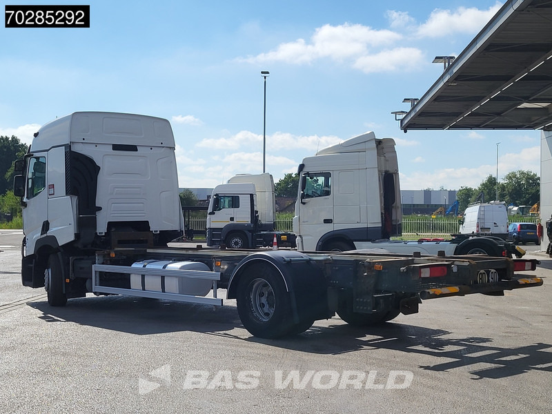 Renault T 460 4X2 BDF 2xTanks Optibrake Automatic Euro 6 - Portacontenedore/ Intercambiable camión: foto 2 Renault T 460 4X2 BDF 2xTanks Optibrake Automatic Euro 6 - Portacontenedore/ Intercambiable camión: foto 2