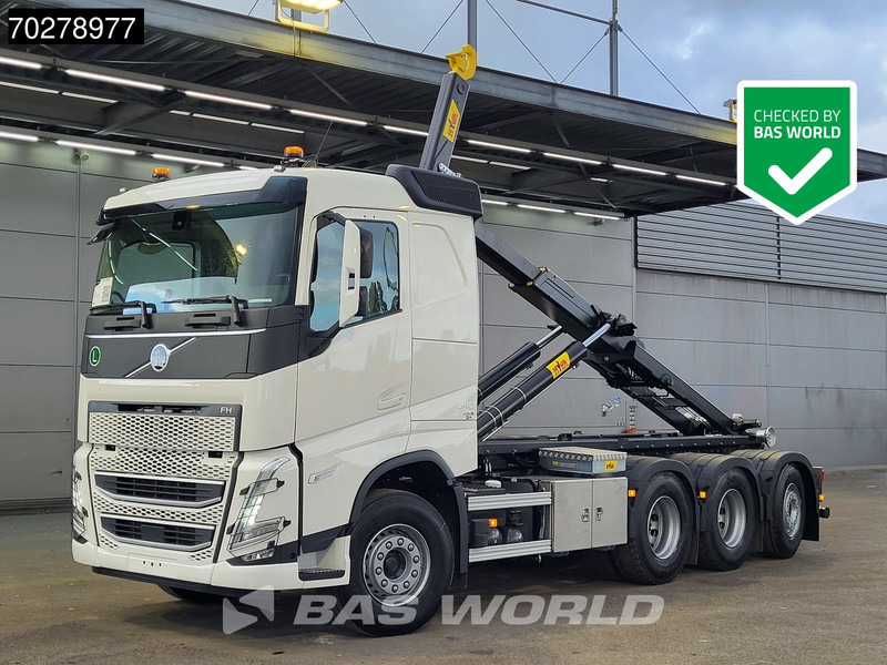 Volvo FH 540 8X4 NEW! HYVA 30-62 Heavy-Duty Lift-Steering Axle Retarder Euro 6 - Multibasculante camión: foto 1 Volvo FH 540 8X4 NEW! HYVA 30-62 Heavy-Duty Lift-Steering Axle Retarder Euro 6 - Multibasculante camión: foto 1