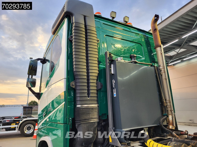Volvo FH16 650 FH16 6X4 12m3 tipper Automatic Retarder Big-Axle Xenon Euro 6 - Volquete camión: foto 5 Volvo FH16 650 FH16 6X4 12m3 tipper Automatic Retarder Big-Axle Xenon Euro 6 - Volquete camión: foto 5