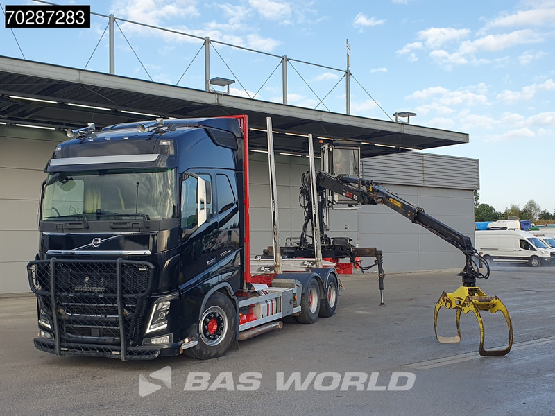 Volvo FH16 750 FH16 6X4 HIAB E96S 79 wood crane Retarder Dynamic-Steering Big-Axle Euro 6 - Camión forestal, Camión grúa: foto 5 Volvo FH16 750 FH16 6X4 HIAB E96S 79 wood crane Retarder Dynamic-Steering Big-Axle Euro 6 - Camión forestal, Camión grúa: foto 5