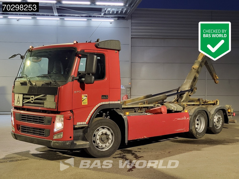 Volvo FM 370 6X2 21t Hooklift Lift Axle Automatic Euro 5 - Multibasculante camión: foto 1 Volvo FM 370 6X2 21t Hooklift Lift Axle Automatic Euro 5 - Multibasculante camión: foto 1