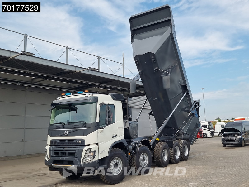 Volvo FMX 520 10X4 NEW 30m3 Mining tipper 50Tons Payload Retarder Euro 3 - Volquete camión: foto 3 Volvo FMX 520 10X4 NEW 30m3 Mining tipper 50Tons Payload Retarder Euro 3 - Volquete camión: foto 3