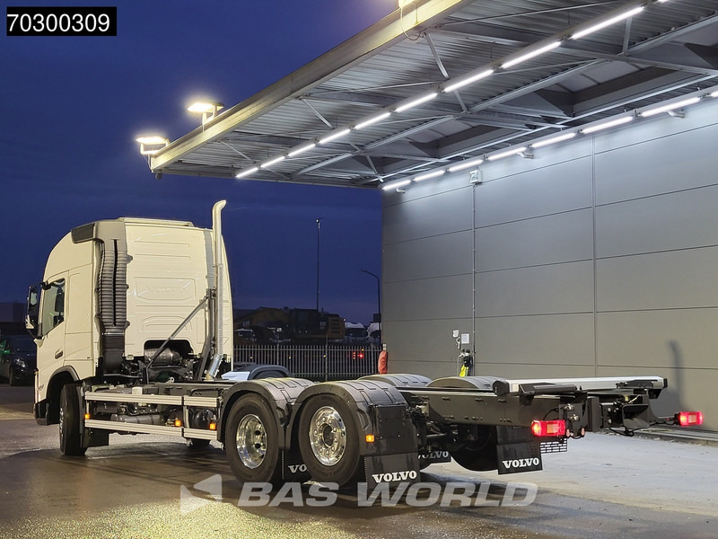 Volvo FMX 540 FMX 6X2 NEW chassis! Lift+steering Axle Engine PTO Full air suspension - Chasis camión: foto 2 Volvo FMX 540 FMX 6X2 NEW chassis! Lift+steering Axle Engine PTO Full air suspension - Chasis camión: foto 2