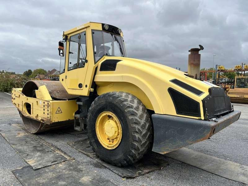 Bomag Compacteur Mixte / Bille et pneus BW219DH4 - Compactador mixto: foto 5 Bomag Compacteur Mixte / Bille et pneus BW219DH4 - Compactador mixto: foto 5