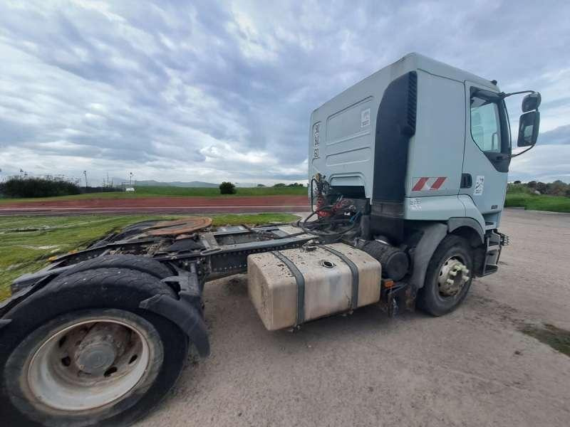 Renault PREMIUM 420.19 DCI 4X2 - Cabeza tractora: foto 2 Renault PREMIUM 420.19 DCI 4X2 - Cabeza tractora: foto 2
