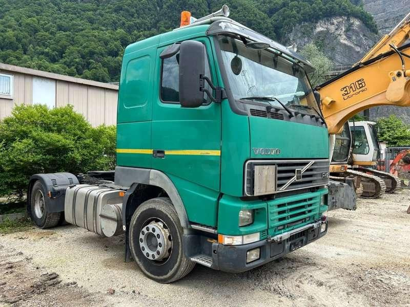 Volvo FH12-420 4X2 - Cabeza tractora: foto 2 Volvo FH12-420 4X2 - Cabeza tractora: foto 2