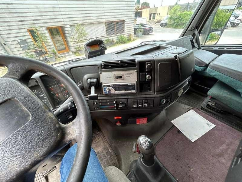 Cabeza tractora Volvo FH12-420 4X2: foto 36