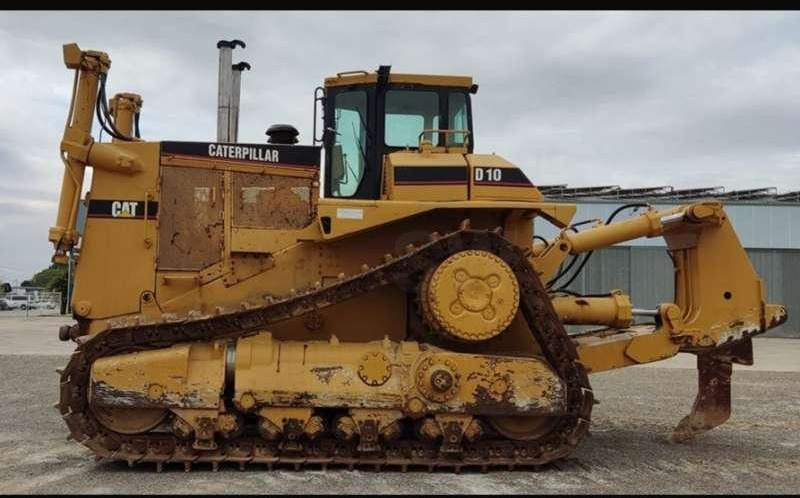 Caterpillar Bulldozer D10 DEPOT BARCELONE - Bulldozer: foto 3 Caterpillar Bulldozer D10 DEPOT BARCELONE - Bulldozer: foto 3