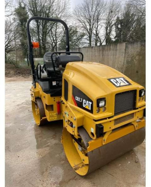 Caterpillar CB2.7 - Apisonadora de asfalto: foto 3 Caterpillar CB2.7 - Apisonadora de asfalto: foto 3