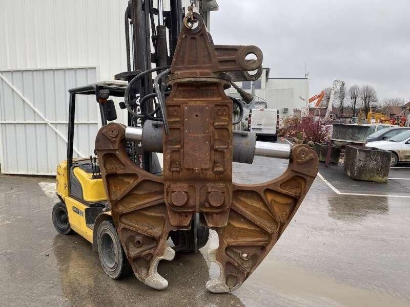 Cisaille a beton Pour Pelles de 35 Tonnes - Cizalla de demolición: foto 1 Cisaille a beton Pour Pelles de 35 Tonnes - Cizalla de demolición: foto 1