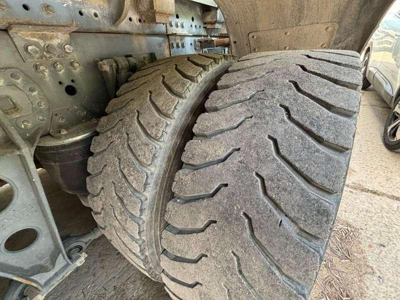 Multibasculante camión DAF CF 85.460 6X2: foto 7