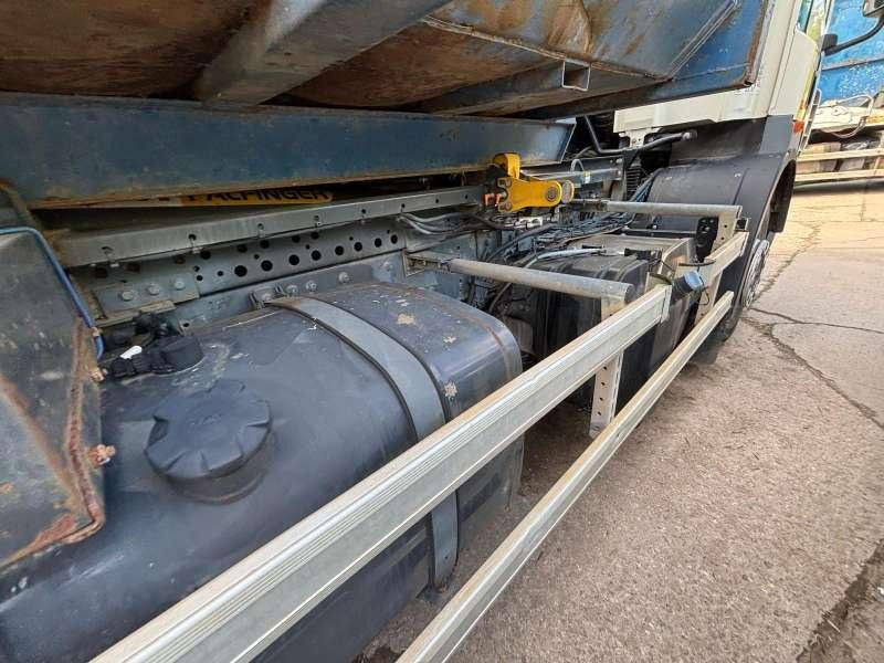 Multibasculante camión DAF CF 85.460 6X2: foto 13