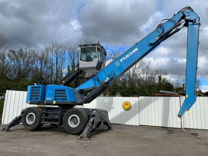 Fuchs MHL 350 - Manipulador de materiales: foto 1 Fuchs MHL 350 - Manipulador de materiales: foto 1