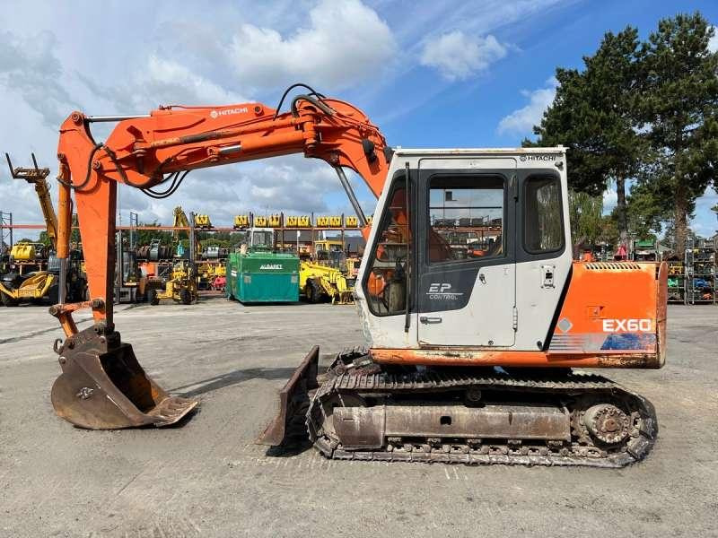 Hitachi EX60 - Excavadora de cadenas: foto 4 Hitachi EX60 - Excavadora de cadenas: foto 4