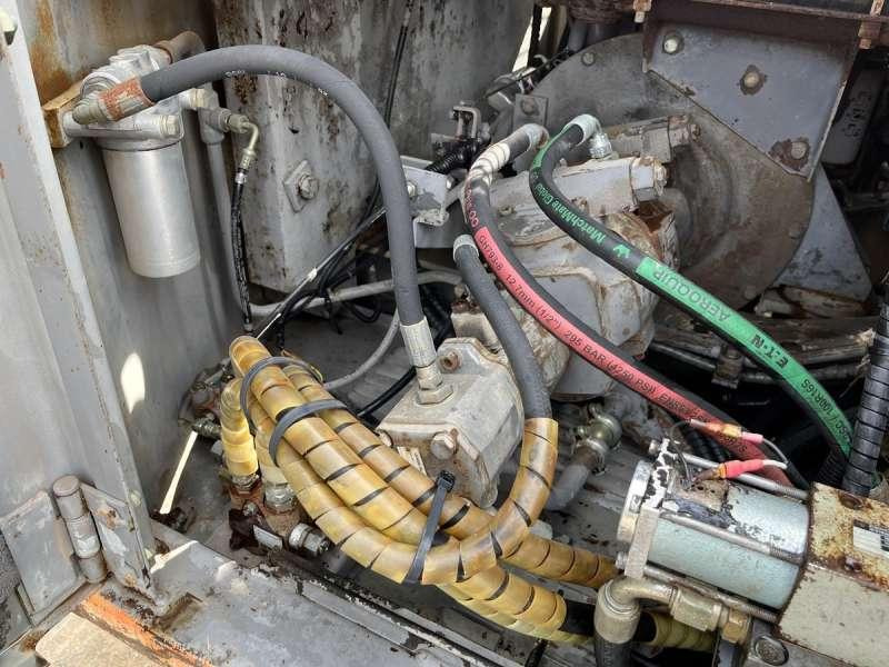 Excavadora de cadenas Hitachi EX60: foto 30