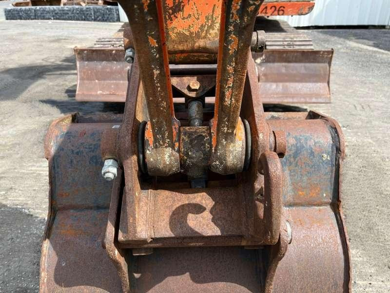 Excavadora de cadenas Hitachi EX60: foto 12