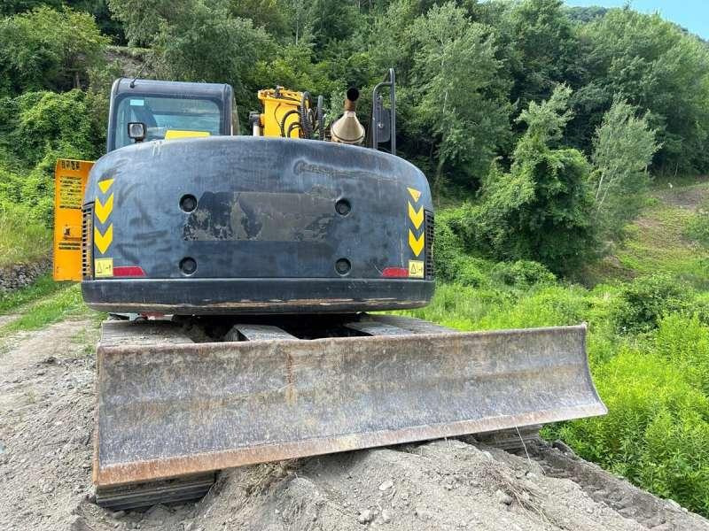 Jcb JZ140LC MACHINE SUISSE - Excavadora de cadenas: foto 2 Jcb JZ140LC MACHINE SUISSE - Excavadora de cadenas: foto 2