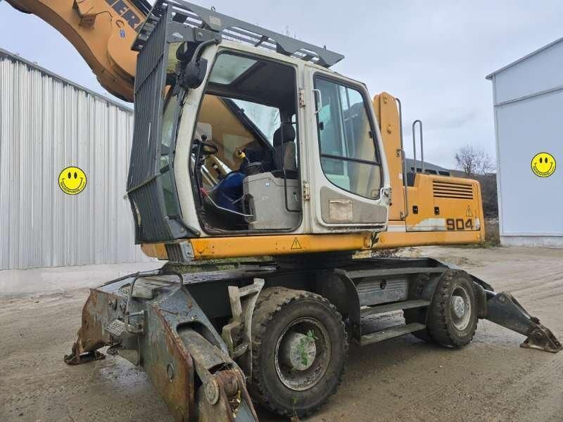 Liebherr A904C HD LITRONIC - Manipulador de materiales: foto 4 Liebherr A904C HD LITRONIC - Manipulador de materiales: foto 4