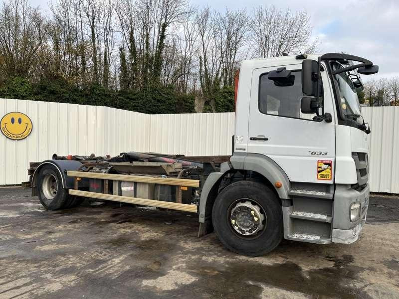 Mercedes AXOR 1833 - Multibasculante camión: foto 1 Mercedes AXOR 1833 - Multibasculante camión: foto 1