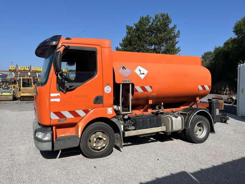 Renault MIDLUM 180 DCI - Cisterna camión: foto 3 Renault MIDLUM 180 DCI - Cisterna camión: foto 3