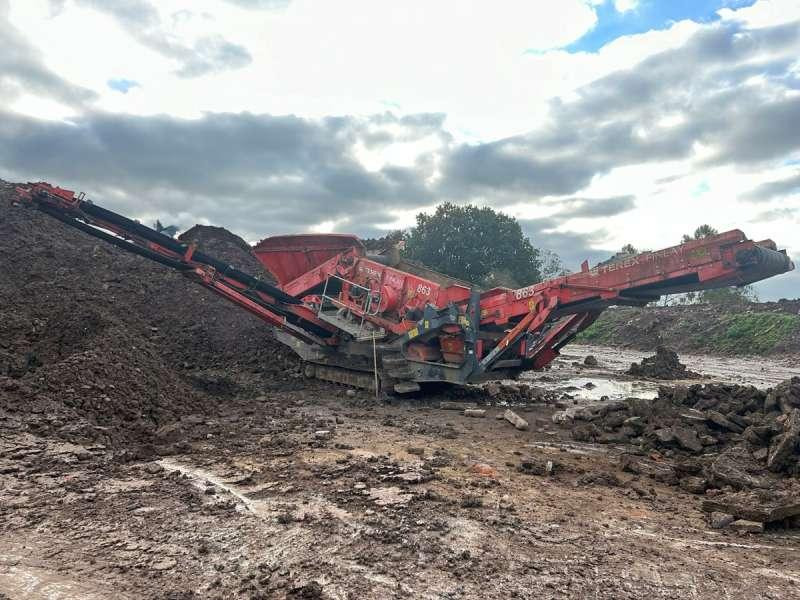 Terex FINLAY 863 - Cribadora: foto 5 Terex FINLAY 863 - Cribadora: foto 5