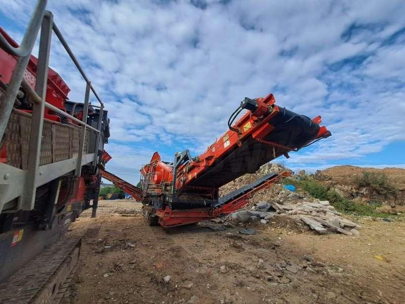 Terex FINLAY 873 - Cribadora: foto 2 Terex FINLAY 873 - Cribadora: foto 2