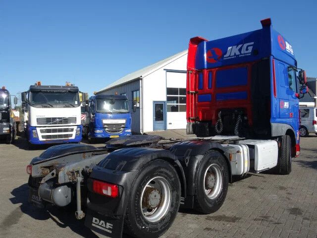 DAF XF 106.510 6x4 manual gear - Cabeza tractora: foto 3 DAF XF 106.510 6x4 manual gear - Cabeza tractora: foto 3
