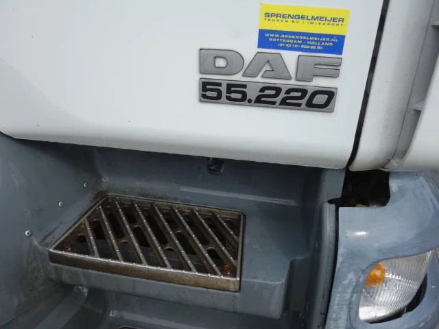 DAF LF 220 VACUUMTANK 7000 LITER ZUIGPERS - Limpieza de alcantarillado: foto 3 DAF LF 220 VACUUMTANK 7000 LITER ZUIGPERS - Limpieza de alcantarillado: foto 3