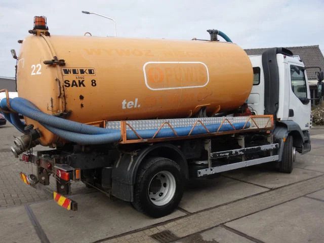 DAF LF 220 VACUUMTANK 7000 LITER ZUIGPERS - Limpieza de alcantarillado: foto 2 DAF LF 220 VACUUMTANK 7000 LITER ZUIGPERS - Limpieza de alcantarillado: foto 2