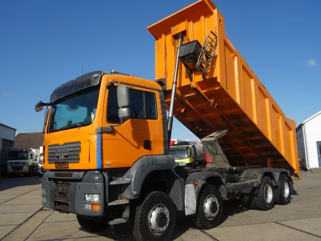MAN TGA 41-440 8X6 MANUAL GEARBOX 22M3 MEILLER TIPPER - Volquete camión: foto 1 MAN TGA 41-440 8X6 MANUAL GEARBOX 22M3 MEILLER TIPPER - Volquete camión: foto 1
