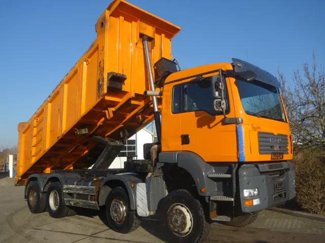 MAN TGA 41.440 8X6 MEILLER 22 CUB MANUAL GEARBOX - Volquete camión: foto 2 MAN TGA 41.440 8X6 MEILLER 22 CUB MANUAL GEARBOX - Volquete camión: foto 2