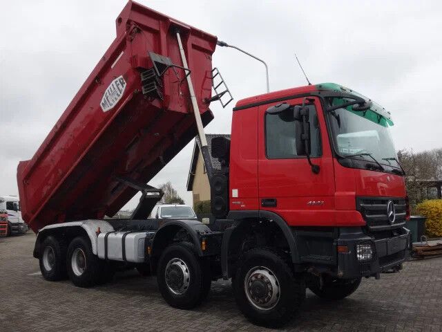Mercedes-Benz Actros 4141 MEILLER 20 CUB STEEL KIPPER,8X8 - Volquete camión: foto 1 Mercedes-Benz Actros 4141 MEILLER 20 CUB STEEL KIPPER,8X8 - Volquete camión: foto 1